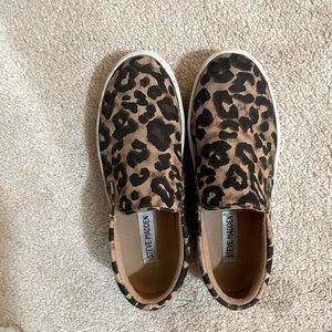 Steve Madden Leopard print slip on sneakers